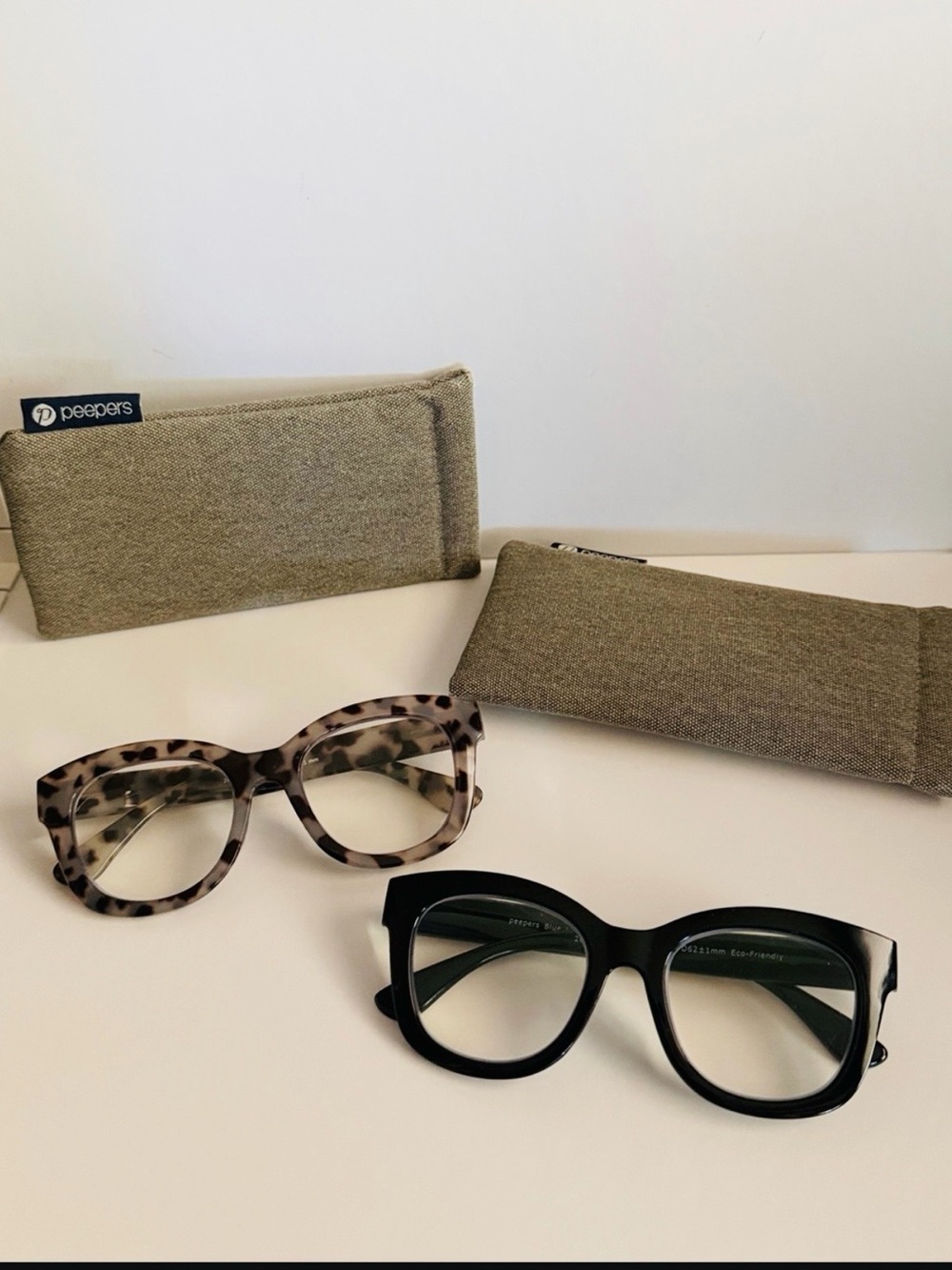 Peepers Lot of Two Pairs Of Center Stage Blue Light Reading Glasses 2.50